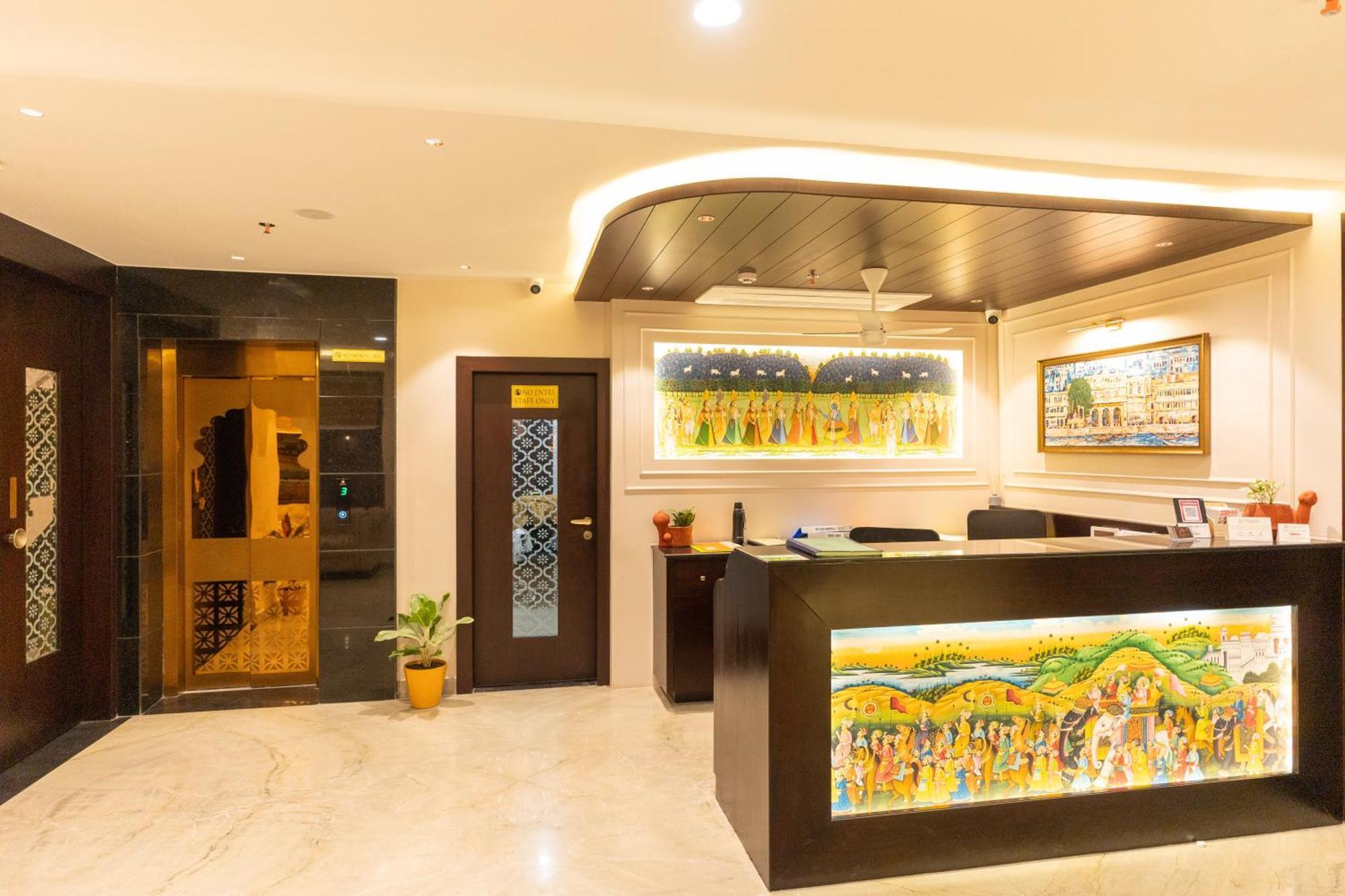 Raghunandan Palace - A Premier Boutique Stay, City Center & 500 Meters From City Railway Station Udaipur Exterior foto