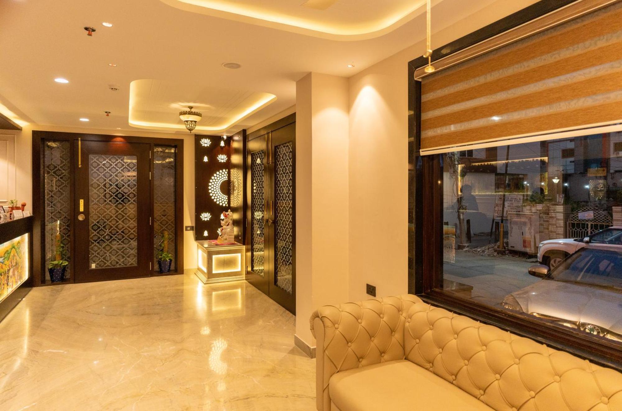 Raghunandan Palace - A Premier Boutique Stay, City Center & 500 Meters From City Railway Station Udaipur Exterior foto